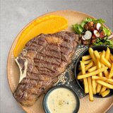 Rib steak with fries, restaurant Chez Marc in Centuri