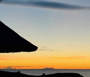 Sonnenaufgang am Strand