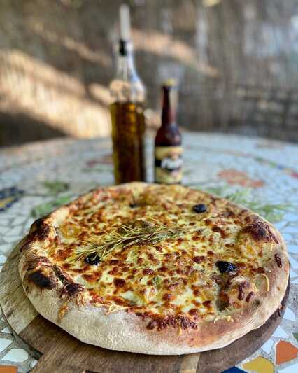 Pizza chevre miel - A Bastella - Lucciana, Corse