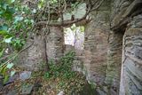 Ruine im verlassenen Dorf in Meria, Cap Corse - 16092016